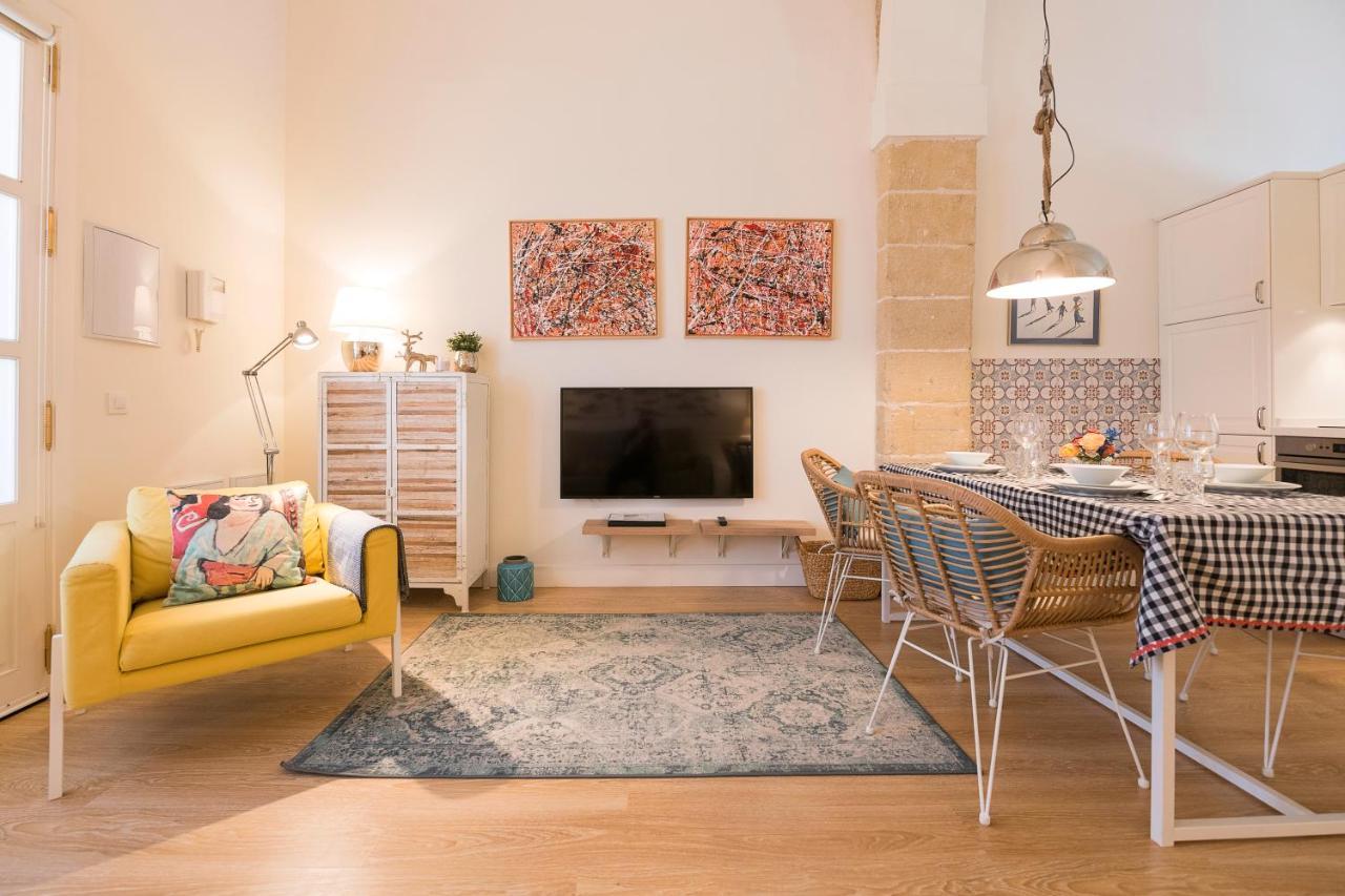 Apartamento Cream Loft Siente Jerez Parking Incluido Jerez de la Frontera Exterior foto